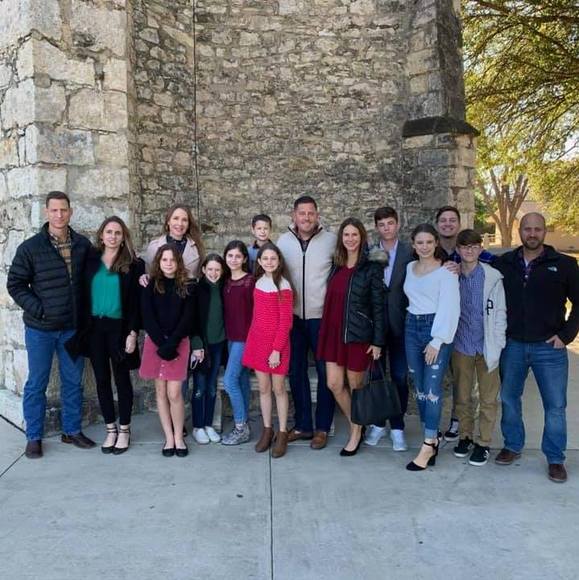 Meet your Posher, Lori - Picture 1 of 1